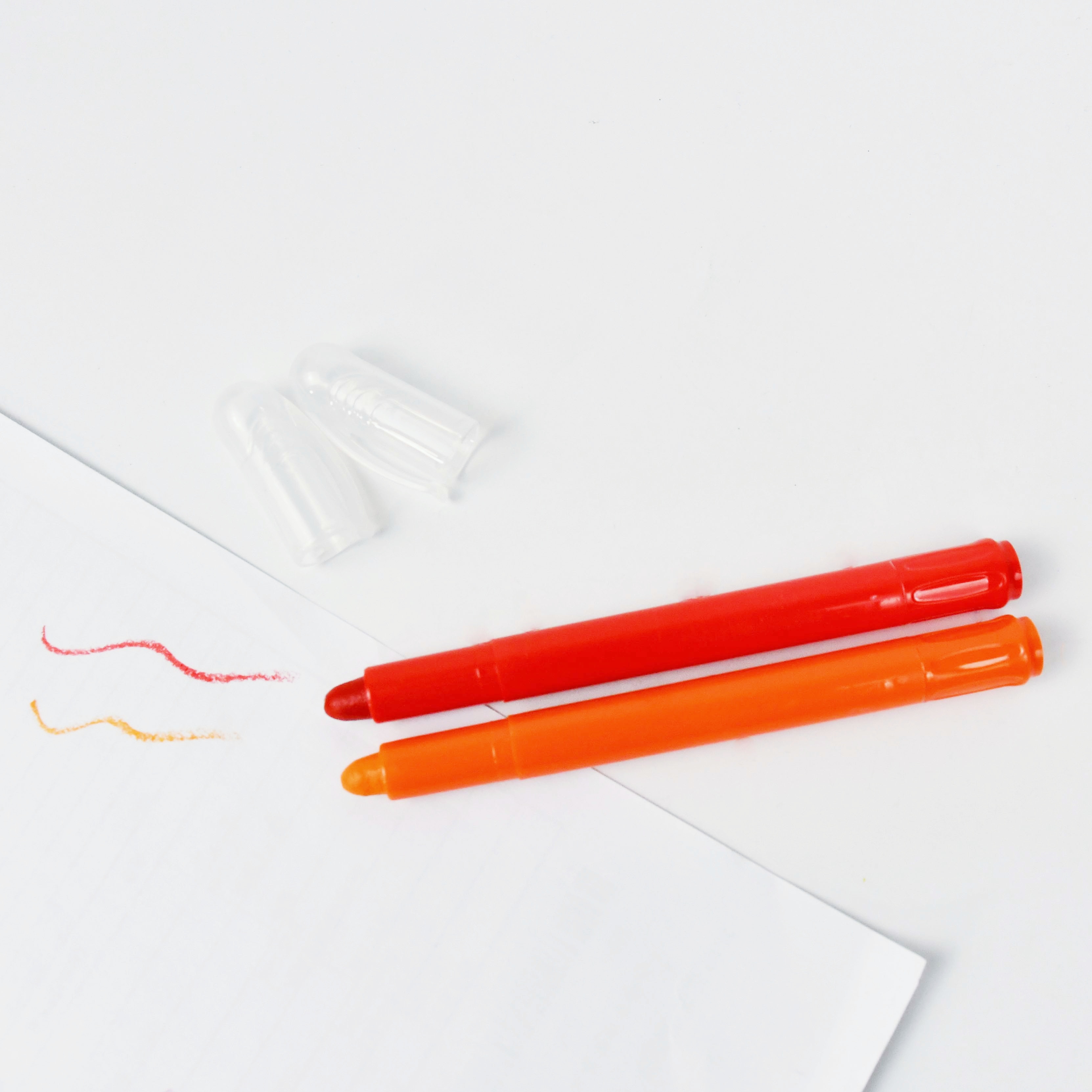 <182> Crayon-12pcs/plastic case