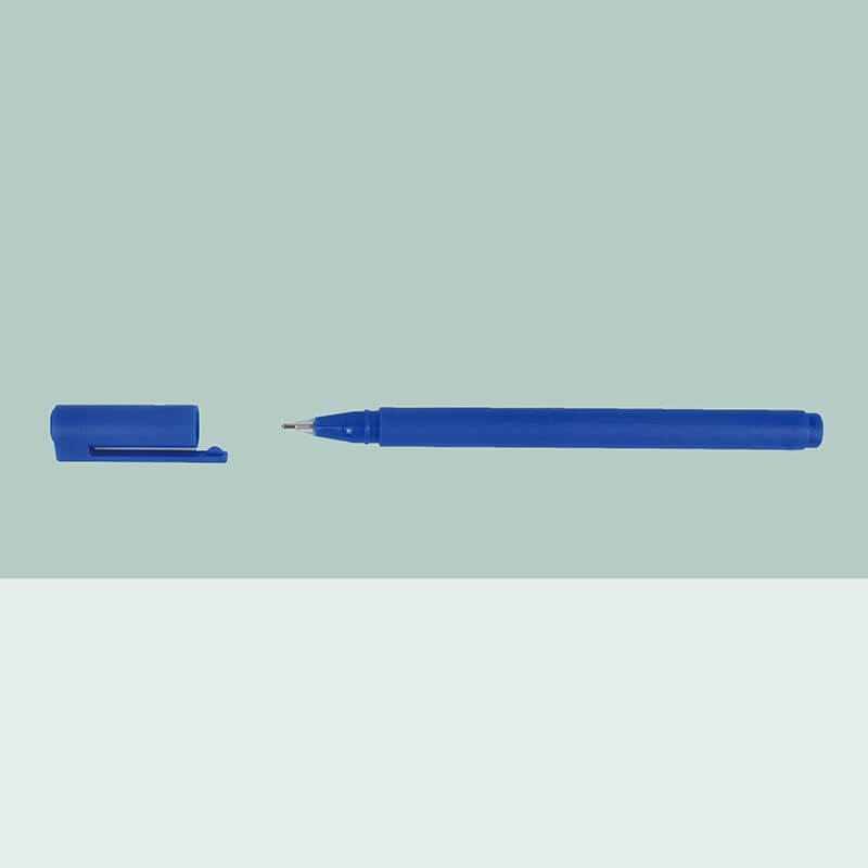 Single component detail of blue large capacity gel ink pen showing sleek cylindrical body and detached clip cap